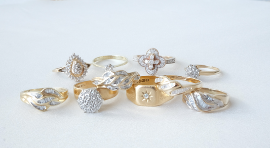 Eternal Elegance: Why Vintage Engagement Rings Capture Hearts