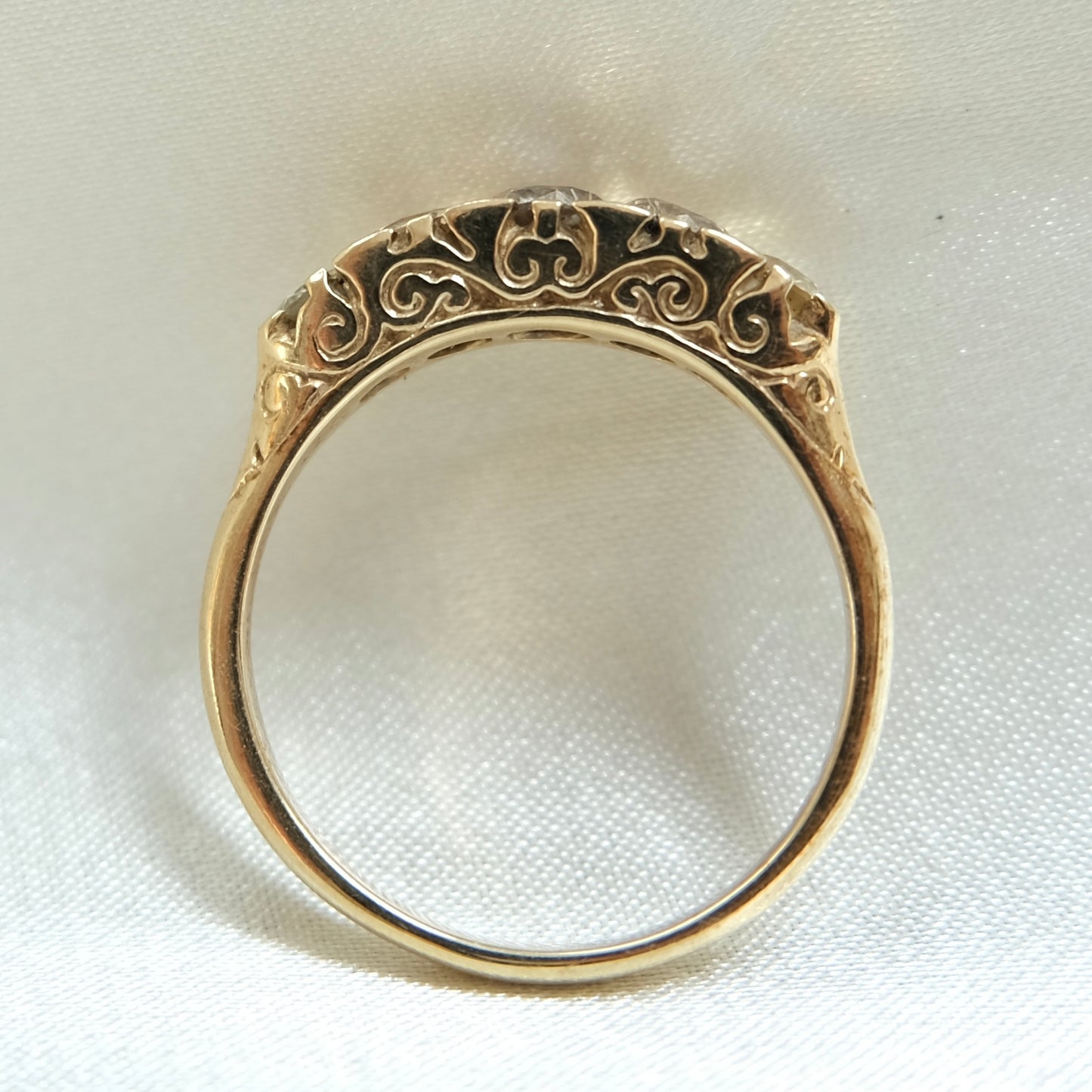 Reverie 5 Stone Diamond Ring