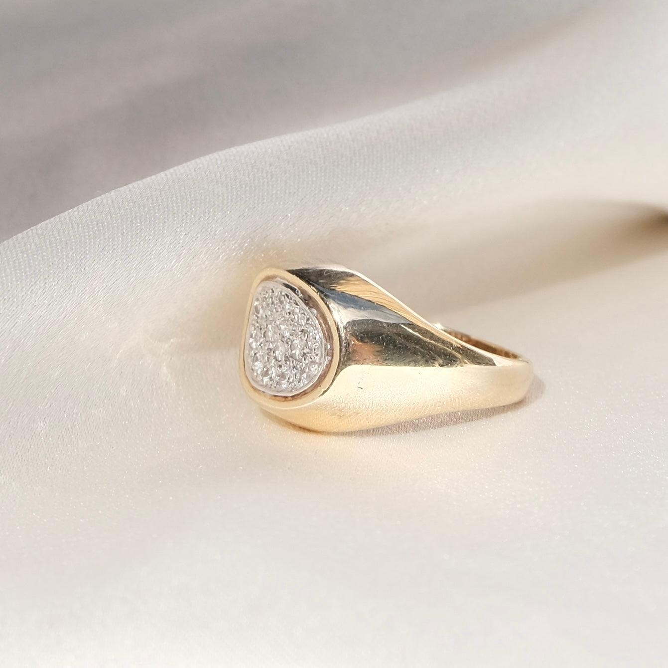 Blanche 14k Diamond Signet