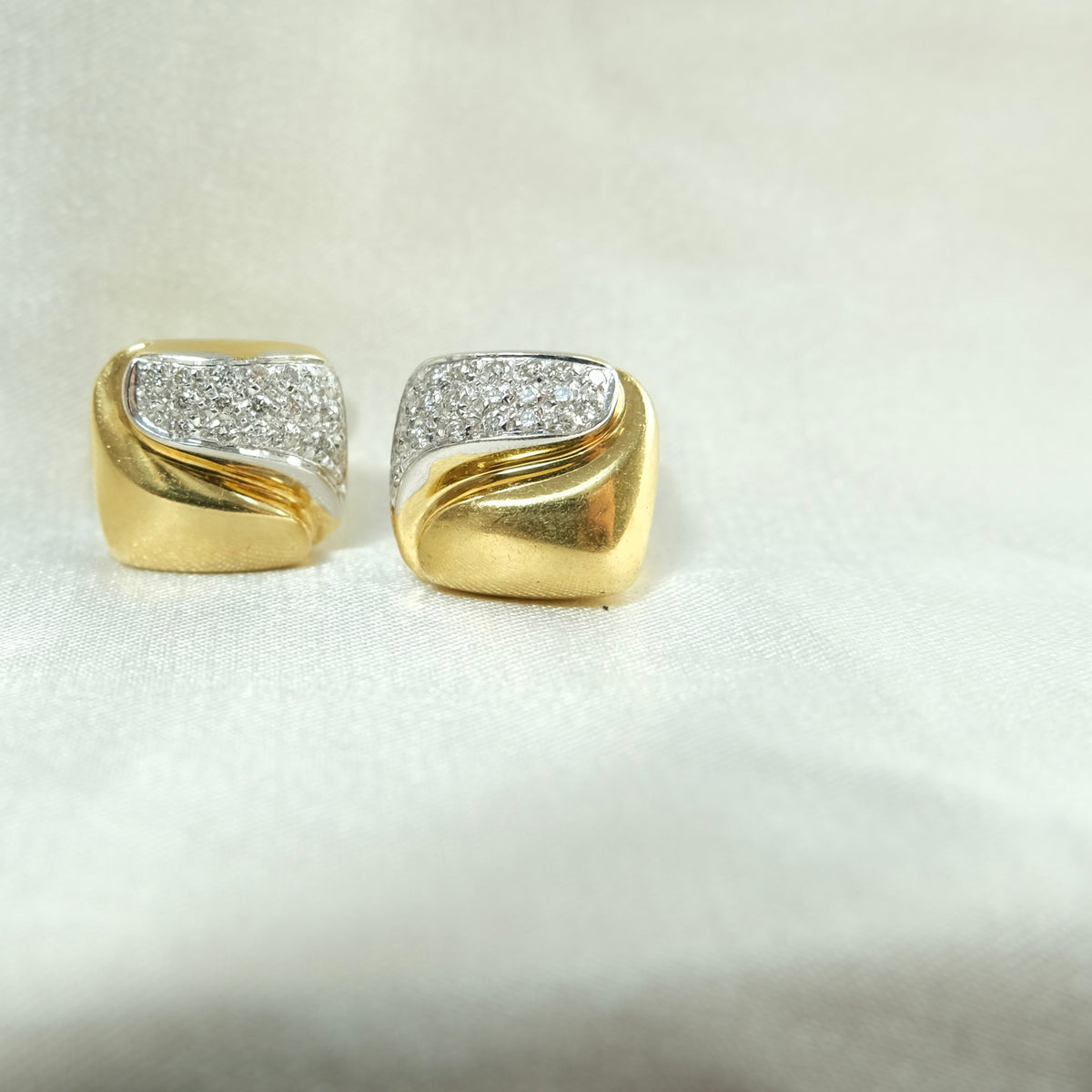 18k Italian Diamond Earrings
