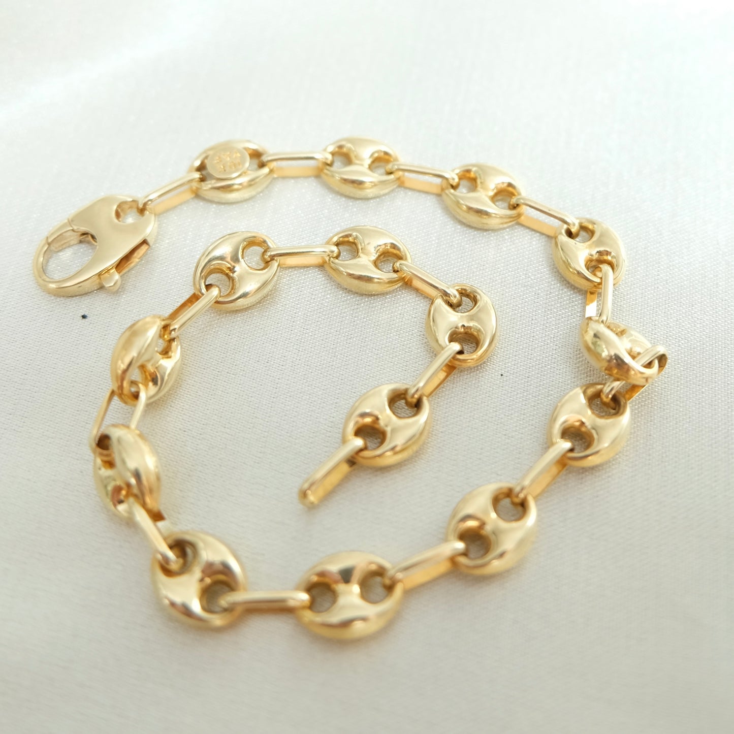 10k Puff Mariner Bracelet