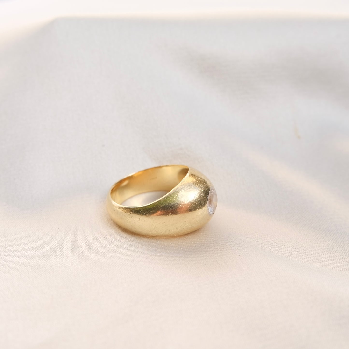 Lilla 18k Diamond Bombe Ring