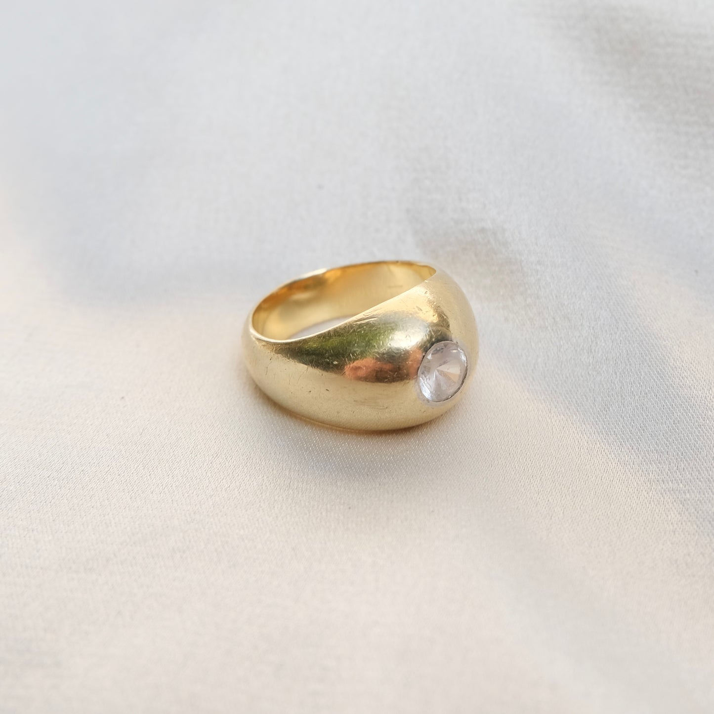 Lilla 18k Diamond Bombe Ring