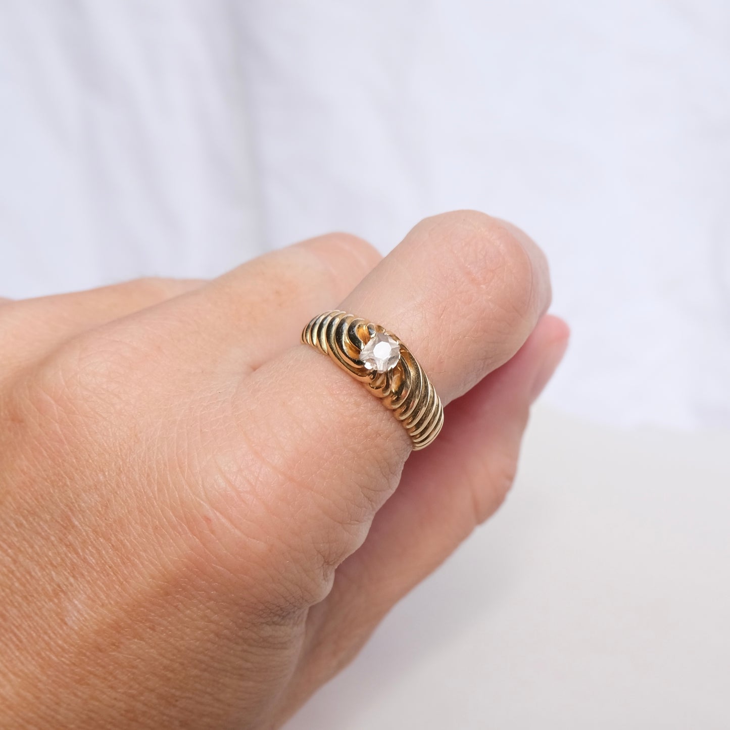 Boleyn 18k French Ring