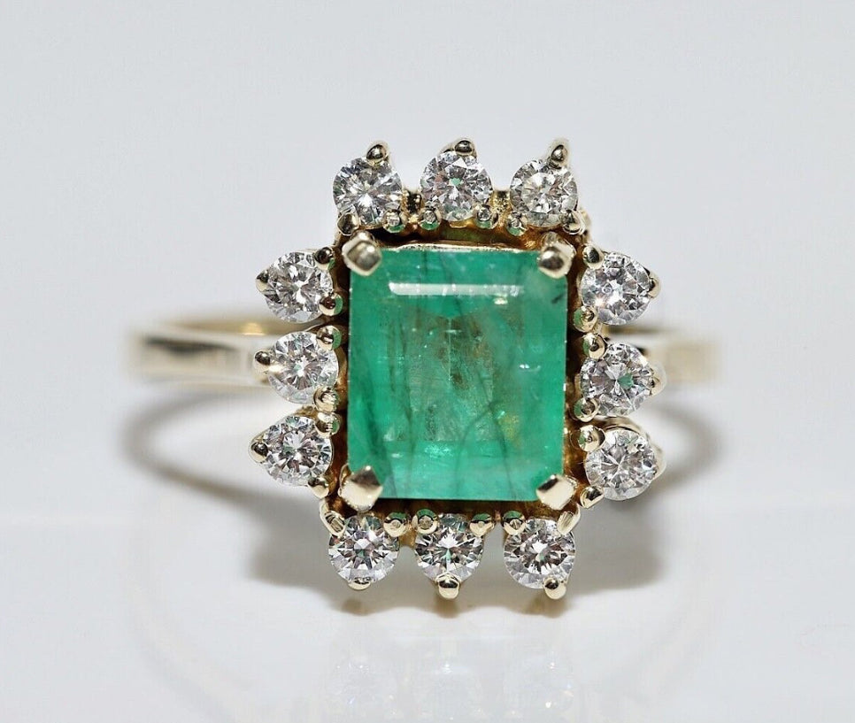 Piscina 14k Emerald & Diamond Ring