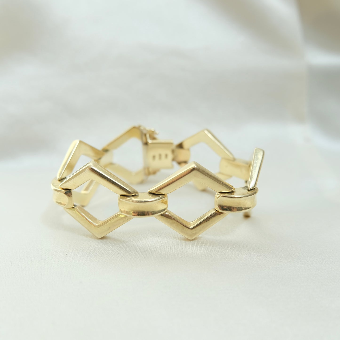 Zion 18k Fancy Link Bracelet