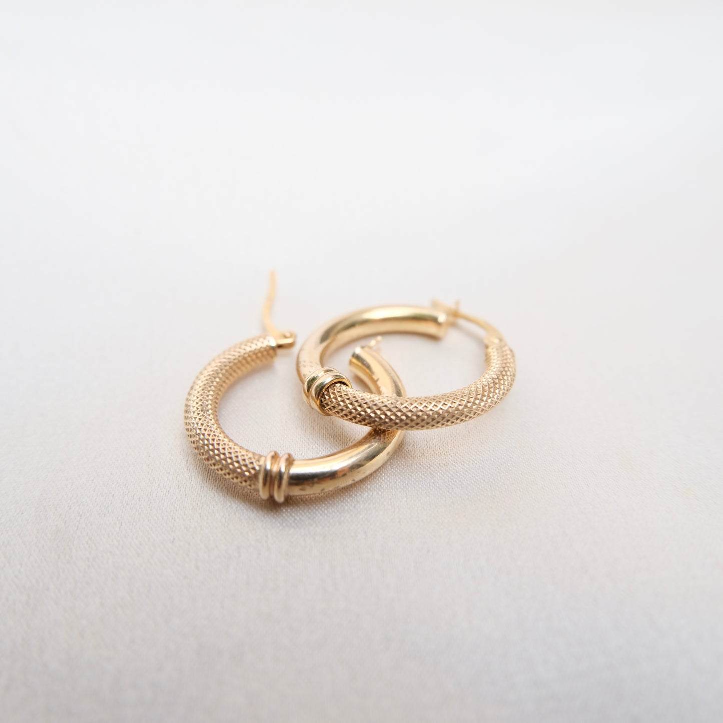 Duria 9k Textured Hoops