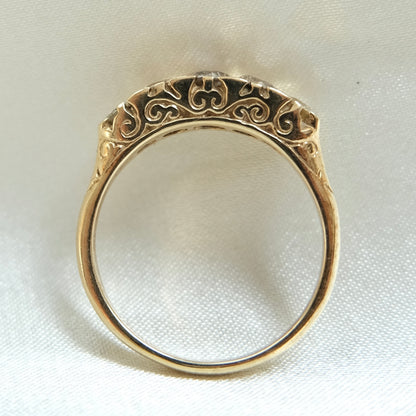 Reverie 5 Stone Diamond Ring