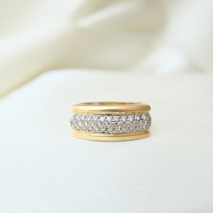 Clique 18k Diamond Pavé Ring