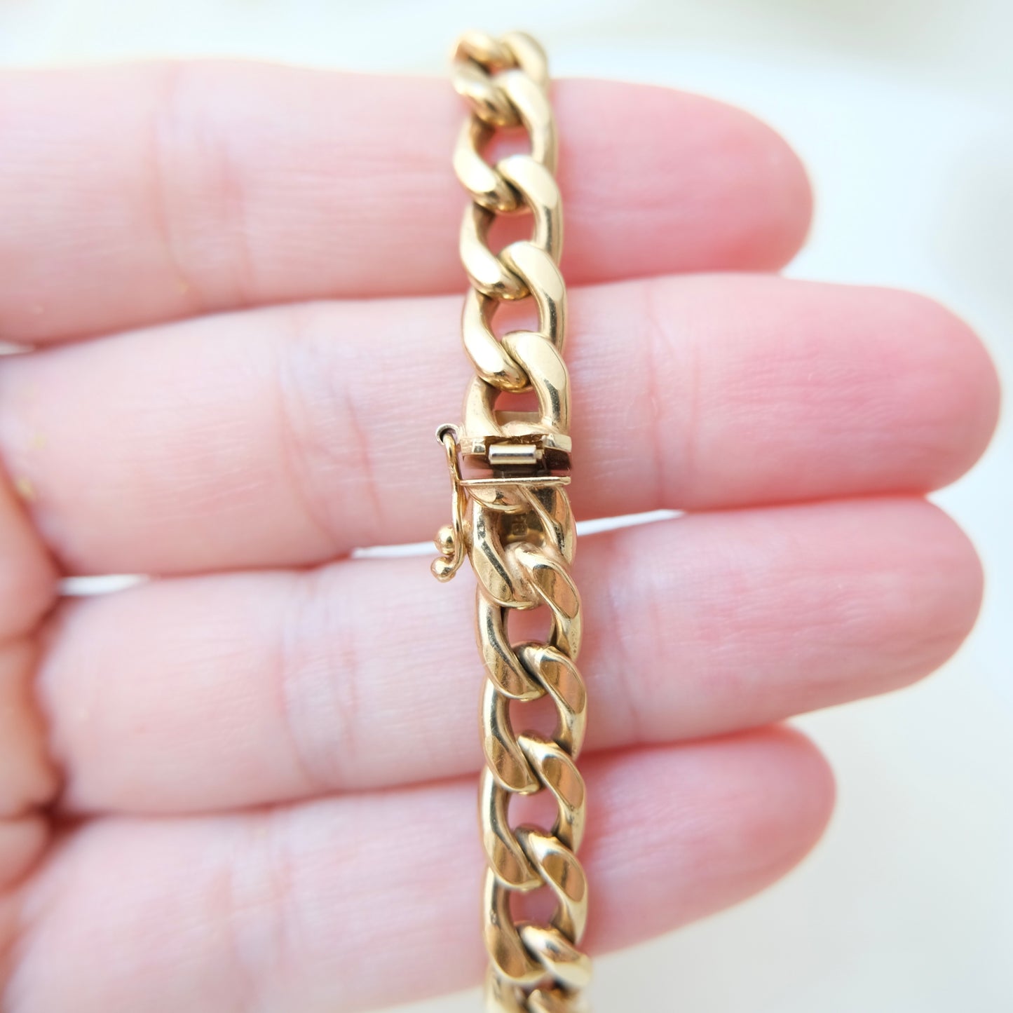 Italian 9k Curb Bracelet