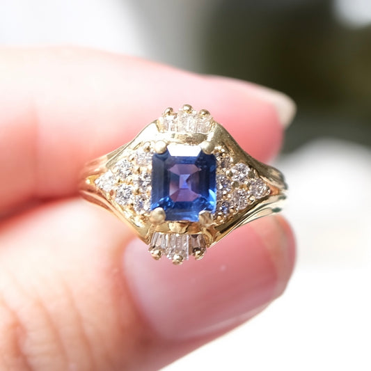 Ilia 18k Sapphire & Diamond Ring