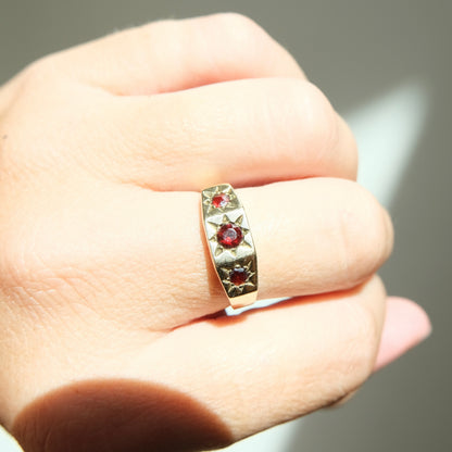 Rouge Garnet Starburst Ring