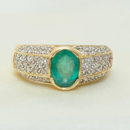 Piscina 18k Emerald & Diamond Ring