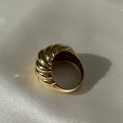 Lila 14k Grande Croissant Ring