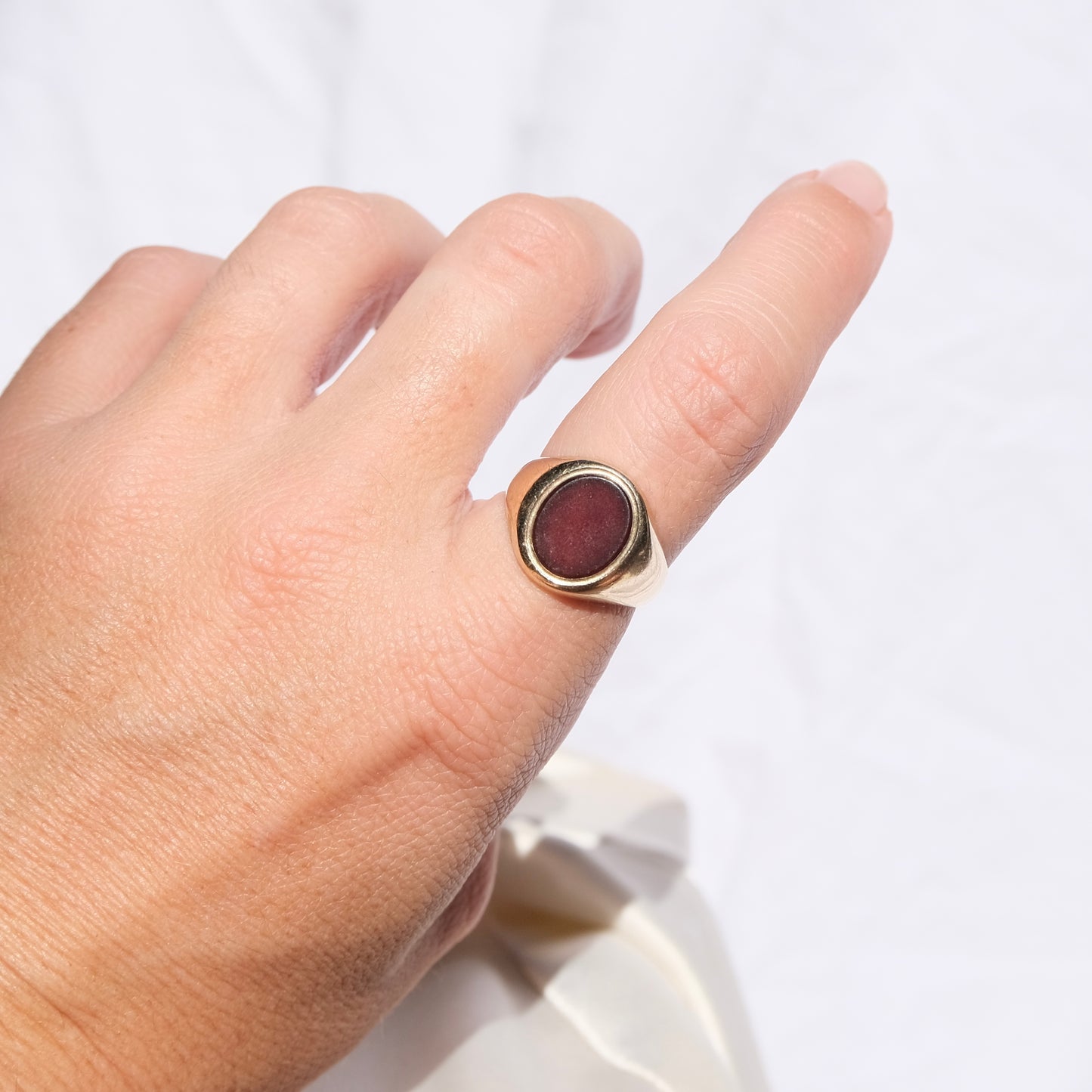 9K Carnelian Signet Ring