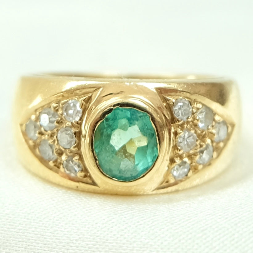 Bess 18k Emerald & Diamond Ring