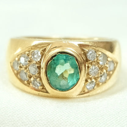 Bess 18k Emerald & Diamond Ring