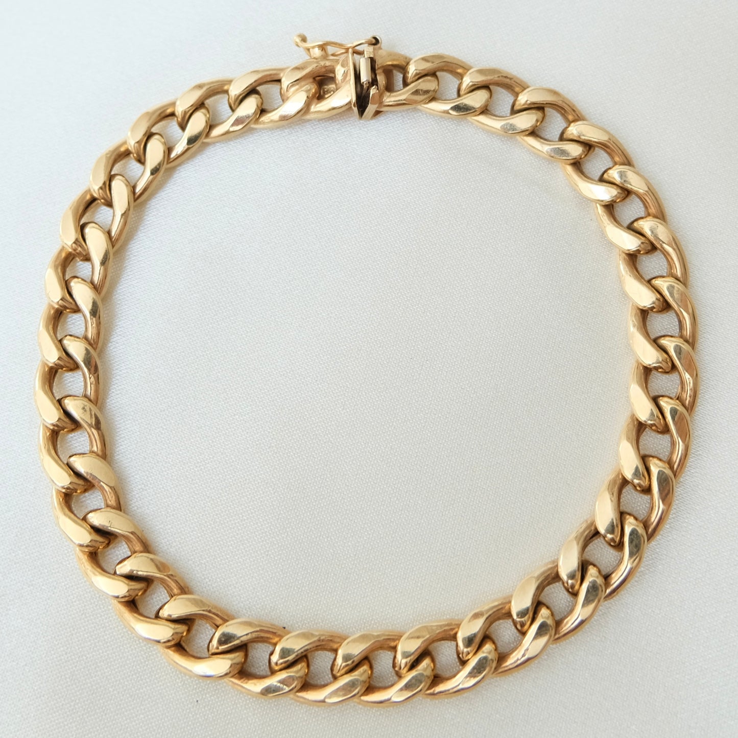 Italian 9k Curb Bracelet