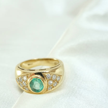 Bess 18k Emerald & Diamond Ring