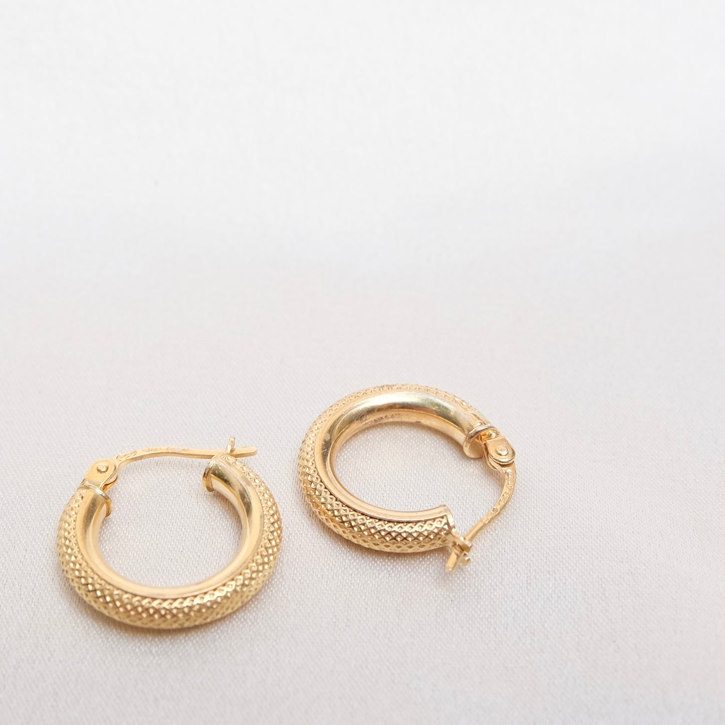 Franc 9k Textured Hoops