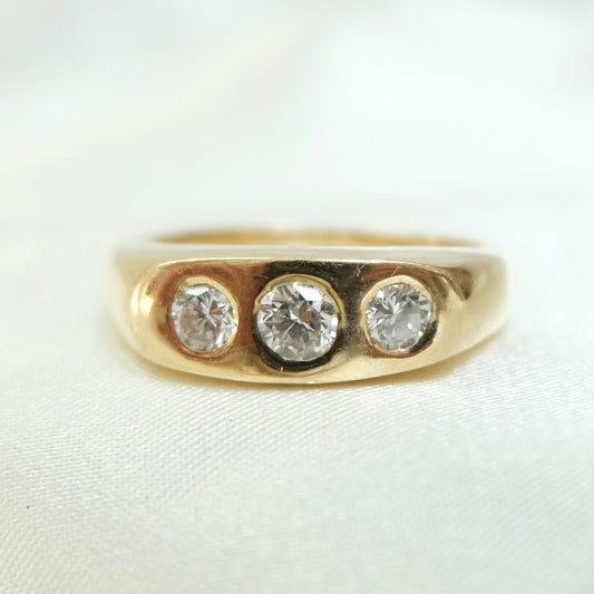 Cru Diamond Trilogy Ring