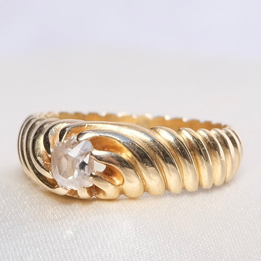 Boleyn 18k French Ring