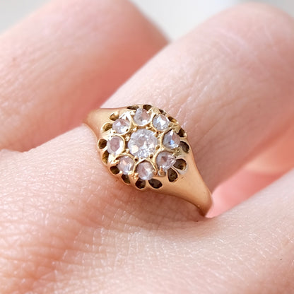 Fleur 18k Diamond Antique Ring